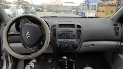 Veicolo di demolizione kia cee´d concept dell'anno 2007 alimentato g4fa