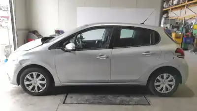 Hurda Aracı peugeot                                            208                                                                                                                                                                                                                                                        active                                                                                                                                                                                                                                                     yılın 2018 güçlü hmr
