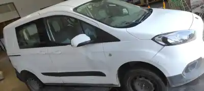 Veículo de Sucata ford transit connect furgon 200 l1 ambiente do ano 2018 alimentado xxcc / 2016367 / gm5