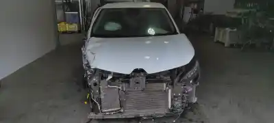 Veículo de Sucata renault clio v business do ano 2021 alimentado 