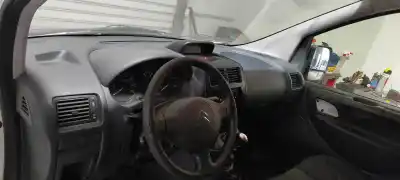 Veicolo di demolizione citroen jumpy hdi 125 fap multispace business l dell'anno 2015 alimentato rh02