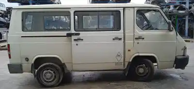 Veículo de Sucata nissan trade 100 trade 75 do ano 1998 alimentado ld23