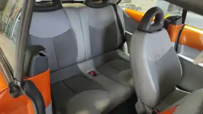 Sloopvoertuig citroen c3 pluriel (hb_) 1.6 van het jaar 2003 aangedreven nfu