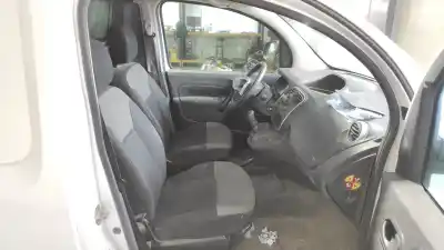 Здавання транспортного засобу renault kangoo profesional року 2018 потужний 