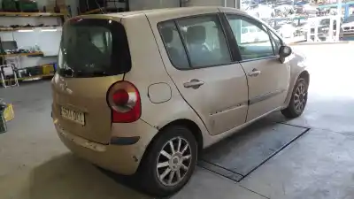 Vehicul casat renault modus fantasy al anului 2005 alimentat k4j770