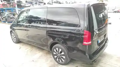 Veículo de Sucata mercedes-benz clase v w447 eqv 4matic do ano 2024 alimentado 654920