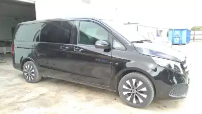 Veículo de Sucata mercedes-benz clase v w447 eqv 4matic do ano 2024 alimentado 654920