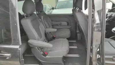 Veículo de Sucata mercedes-benz clase v w447 eqv 4matic do ano 2024 alimentado 654920