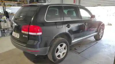 Véhicule à la ferraille volkswagen touareg (7la) tdi r5 de l'année 2004 alimenté bac