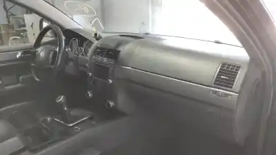 Véhicule à la ferraille volkswagen touareg (7la) tdi r5 de l'année 2004 alimenté bac