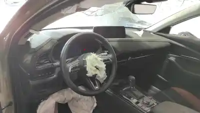 Veículo de Sucata mazda cx-30  do ano 2024 alimentado pexw