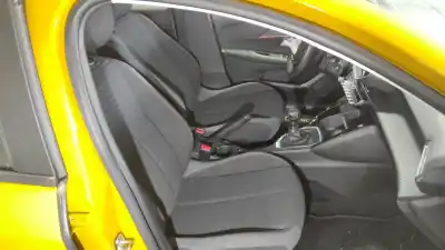 Scrapping Vehicle peugeot 208 (p2) active pack of the year 2021 powered hne