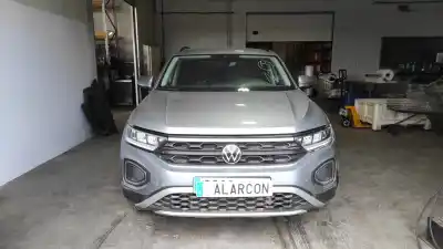 Hurda Aracı VOLKSWAGEN T-ROC (A11, D11) 1.0 TSI Yılın 2024 güçlü DLAA