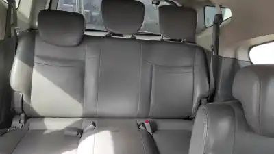 Здавання транспортного засобу ssangyong rodius xdi року 2010 потужний d27dt