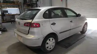 Veículo de Sucata seat ibiza (6l1) signo do ano 2002 alimentado azq
