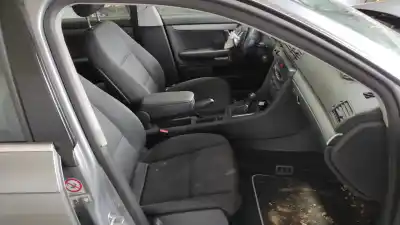 Veículo de Sucata audi a4 berlina (8e) 2.0 tdi (dpf) (125kw) do ano 2005 alimentado blb