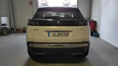 Здавання транспортного засобу PEUGEOT 3008  року 2021 потужний YHZ