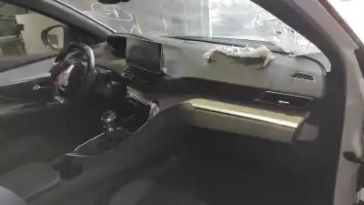 Veículo de Sucata peugeot 3008 active do ano 2021 alimentado yhz