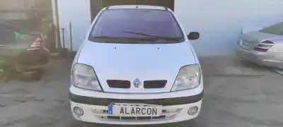 Здавання транспортного засобу RENAULT SCENIC (JA..)  року 2002 потужний 