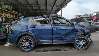 Здавання транспортного засобу lynk & co 01 fhev року 2022 потужний 