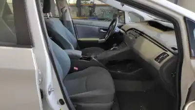 Здавання транспортного засобу toyota prius (nhw30) plug-in hybrid advance року 2009 потужний 2zrfxe