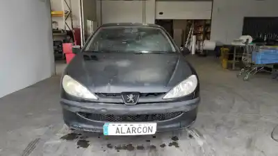 Здавання транспортного засобу PEUGEOT 206 BERLINA  року 2003 потужний GKFW