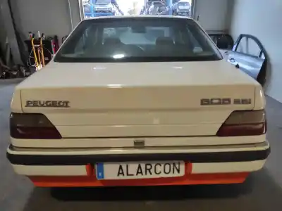 Здавання транспортного засобу peugeot 605 sli року 1992 потужний r6a
