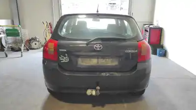 Verschrottungsfahrzeug toyota corolla (e12) 2.0 d-4d linea sol berlina des jahres 2003 angetrieben 1cdftv