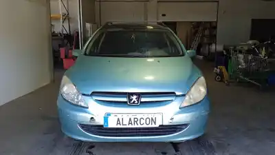 Verschrottungsfahrzeug PEUGEOT 307 BREAK / SW (S1)  des Jahres 2003 angetrieben RHSDW10ATED