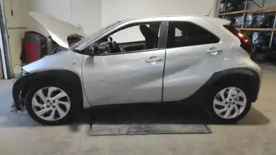 Здавання транспортного засобу toyota aygo x (_b7_) 1.0 vvt-i (kgb70) року 2022 потужний 1kr