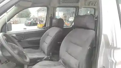 Здавання транспортного засобу peugeot partner (s2) combiespace року 2006 потужний wjydw8b