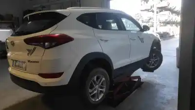 Здавання транспортного засобу hyundai tucson klass bluedrive року 2017 потужний d4fd