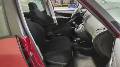 Veículo de Sucata citroen c4 picasso sx do ano 2007 alimentado 9hz