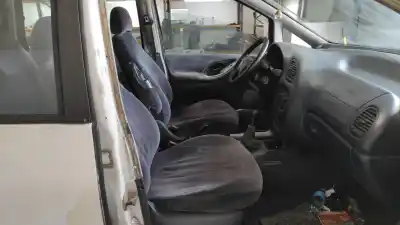 Sloopvoertuig seat alhambra (7v8) se van het jaar 1998 aangedreven afn