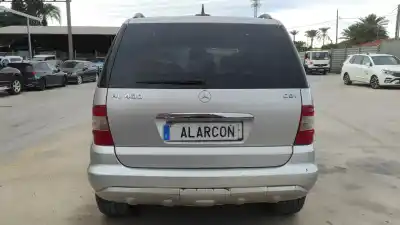 Sloopvoertuig mercedes-benz clase m (w163) 400 cdi (163.128) van het jaar 2002 aangedreven 628963