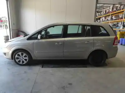 Scrapping Vehicle opel zafira b cosmo of the year 2009 powered z17dtr