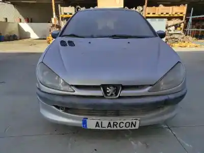 Scrapping Vehicle PEUGEOT 206 BERLINA X-Line of the year 2003 powered D-WJY