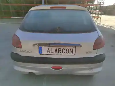 Veículo de Sucata peugeot 206 berlina x-line do ano 2003 alimentado d-wjy