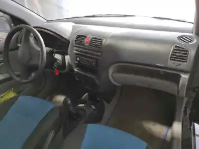 Veículo de Sucata kia picanto 1.1 active do ano 2005 alimentado g4hg