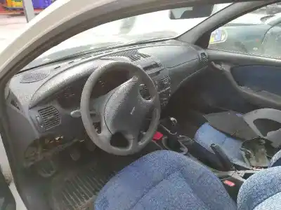 Veículo de Sucata fiat marea berlina (185) 1.9 jtd cat do ano 1999 alimentado 182b4000