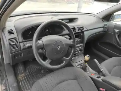 Veículo de Sucata renault laguna ii (bg0) expression do ano 2004 alimentado 