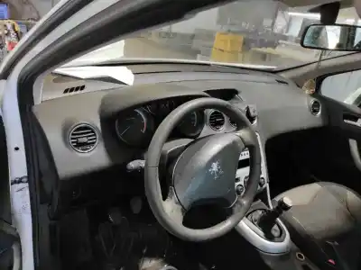 Veículo de Sucata peugeot 308 sw sport do ano 2008 alimentado rhrdw10bted4