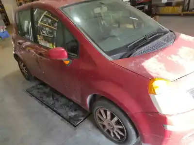 Veículo de Sucata renault modus confort dynamique do ano 2005 alimentado 