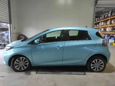 Veicolo di demolizione renault                                            zoe                                                                                                                                                                                                                                                        eléctrico bfmd 5aq 605                                                                                                                                                                                                                                     dell'anno 2019 alimentato 