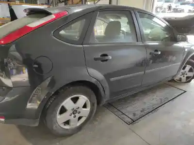 Veicolo di demolizione ford focus berlina (cap) trend dell'anno 2005 alimentato hwda