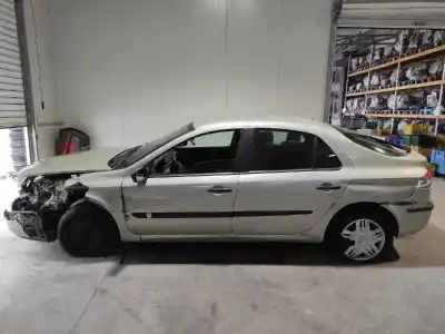 Scrapping Vehicle renault laguna ii (bg0) authentique of the year 2005 powered f9q674