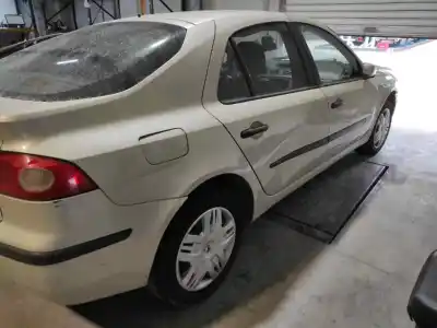 Scrapping Vehicle renault laguna ii (bg0) authentique of the year 2005 powered f9q674