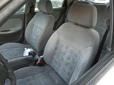 Veículo de Sucata daewoo lanos cool do ano 1998 alimentado a15sms