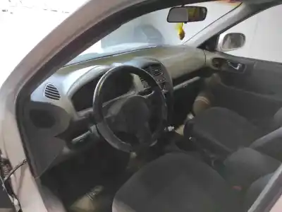 Veículo de Sucata hyundai santa fe (sm) 2.0 gls crdi do ano 2004 alimentado d4ea