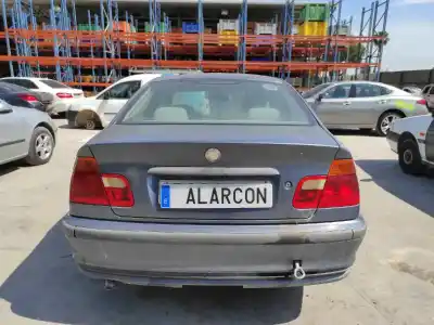 Veículo de Sucata bmw serie 3 berlina (e46) 320d do ano 1998 alimentado m47204d1